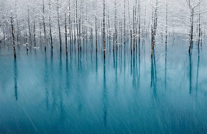 19 lélegzetelállító fotó a befagyott vizek végtelennek tűnő jégtakarójáról.
